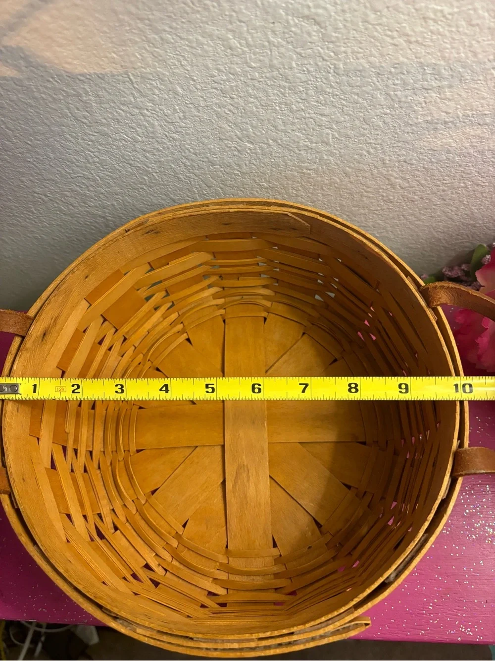 Longaberger Vintage 1995 Large Darning Basket with Leather Handles, 10” Diameter